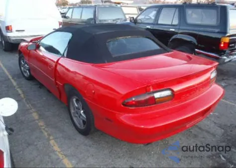 2002 Chevrolet Camaro Z28 z USA, uszkodzony, nr VIN 2G1FP32G722144012